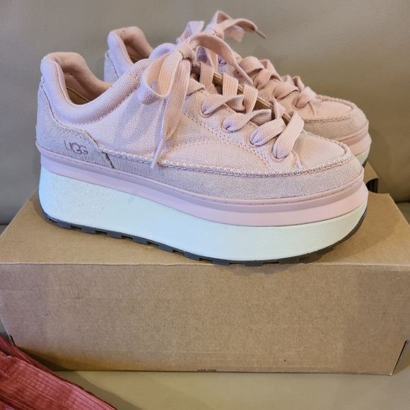 UGG Shoes - UGG Marin Platform Sneakers
